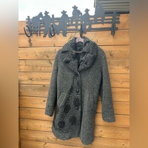 242.Elegant Gray Wool Blend Coat – Made in Italy